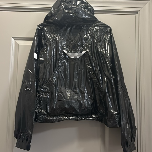 **NWT** FP Movement Dew Drop Rain Jacket - Picture 3 of 11